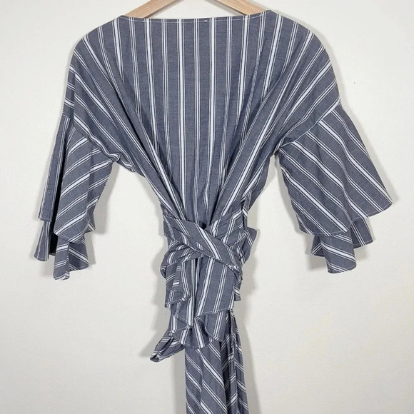 WAYF | STRIPED WRAP  TOP - Picture 10 of 10